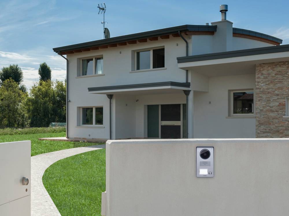Vilmar Intercom house application